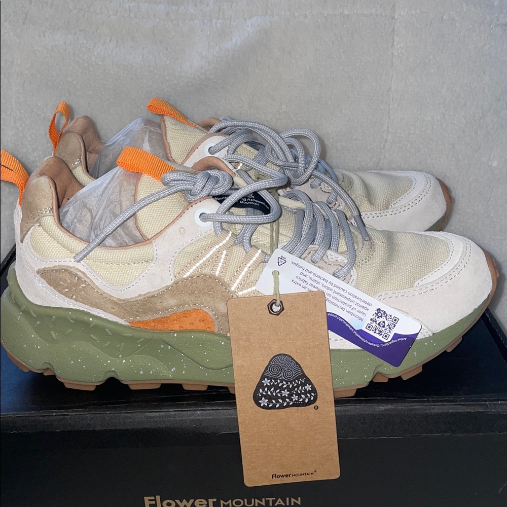 NWT Flower Mountain Yamano Uni Sneaker - Picture 8 of 13
